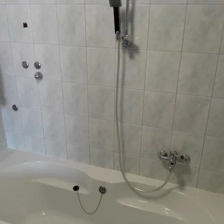 Krunes Apartman Biograd Na Moru