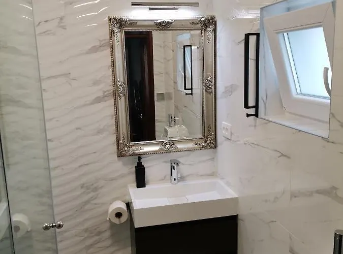 Krunes Lejlighed Biograd Na Moru